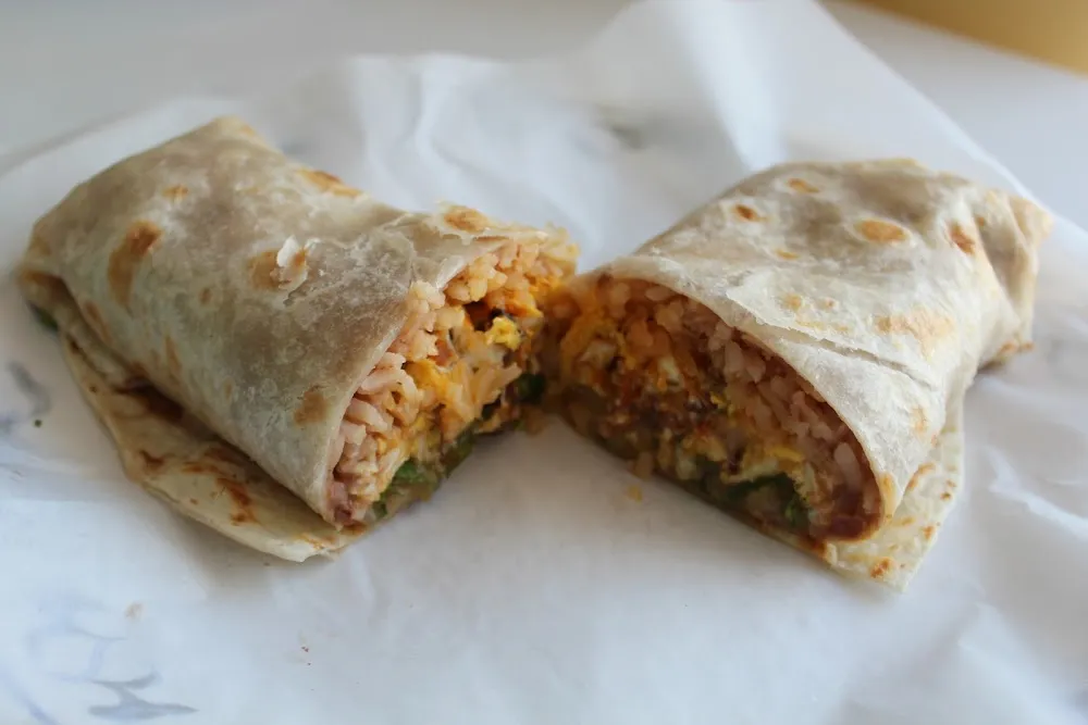 Super Burrito de Huevo Con Chorizo